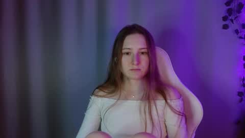 Annie online show from 10/10/25, 09:47