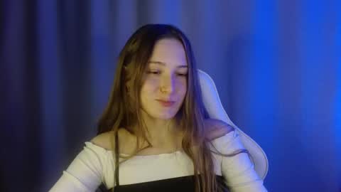 Annie online show from 10/22/25, 08:30