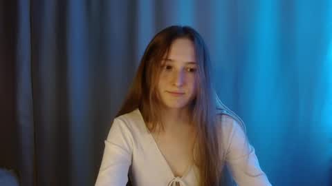 Annie online show from 06/06/26, 07:51