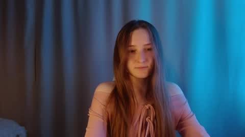 Annie online show from 06/07/26, 08:23