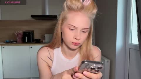 Snapshot of sweetielis chatting on 05/28/26, 03:26 sweetie Lisa3 online show from 05/28/26, 03:26