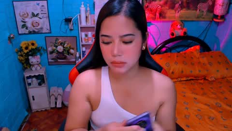 Nicole online show from 02/07/25, 11:55