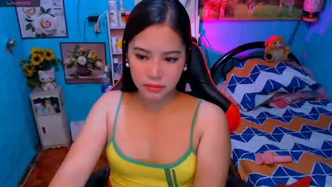 Nicole online show from 03/05/25, 09:04