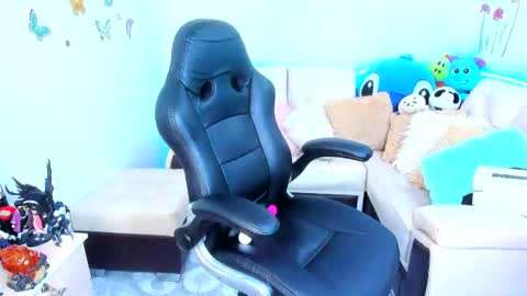 Isabella online show from 01/29/25, 04:36