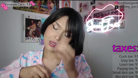 Snapshot of sweetjess01 chatting on 12/31/24, 04:06 SweetJess online show from 12/31/24, 04:06