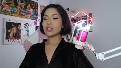 Snapshot of sweetjess01 chatting on 02/22/25, 04:40 SweetJess online show from 02/22/25, 04:40