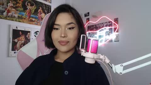 Snapshot of sweetjess01 chatting on 02/24/25, 05:11 SweetJess online show from 02/24/25, 05:11