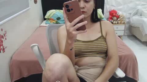 sweetjhenn69 online show from 06/23/26, 03:26