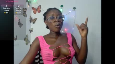 Snapshot of sweetjuicyclit chatting on 06/03/26, 09:31 zuri online show from 06/03/26, 09:31