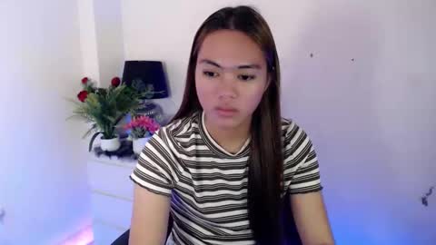 SWEET KEYA online show from 02/19/26, 04:30