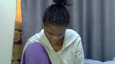 sweetkirrie online show from 07/28/26, 07:15