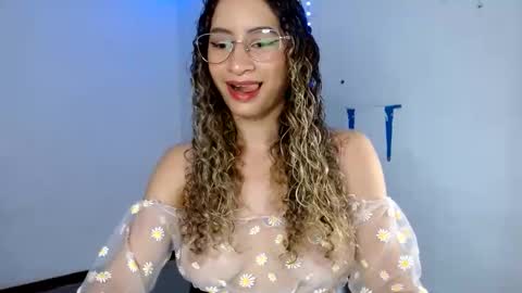 SWEET LATINA online show from 05/26/26, 11:45
