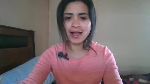 Snapshot of sweetlatinafit chatting on 11/16/25, 12:22 sweetlatinafit online show from 11/16/25, 12:22