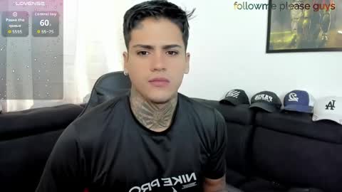 SWEETLATINBOY  online show from 04/25/26, 12:41