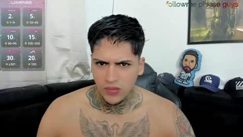 Snapshot of sweetlatinoboy chatting on 05/10/26, 11:59 SWEETLATINBOY online show from 05/10/26, 11:59