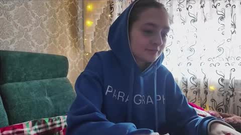 sweetliaison online show from 12/23/25, 07:39