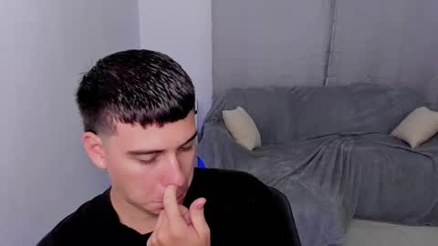 Snapshot of sweetlian_04 chatting on 03/07/25, 02:46 Lian online show from 03/07/25, 02:46