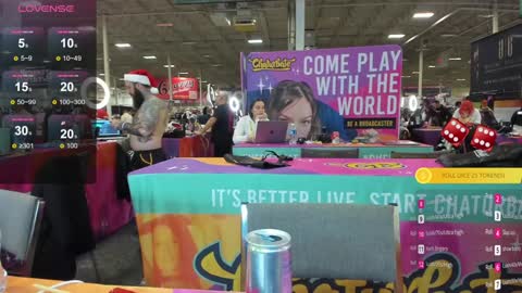 Snapshot of sweetlikestrawberrywine chatting on 12/07/24, 11:23 Strawberry Wine online show from 12/07/24, 11:23