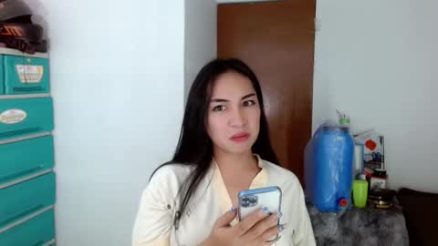 Lilly online show from 12/05/24, 06:33