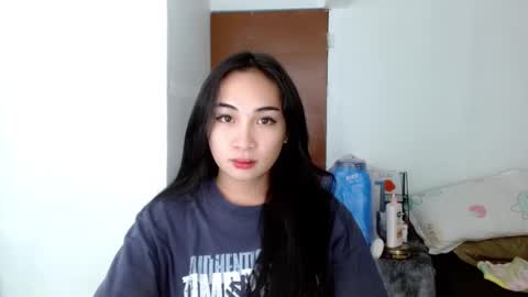 Lilly online show from 12/06/24, 03:55