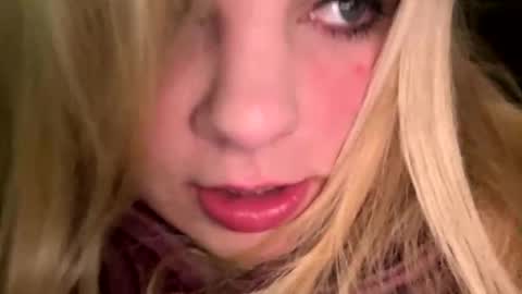 Lisa  online show from 04/16/26, 10:01