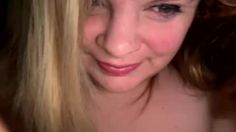 Lisa  online show from 04/18/26, 12:20