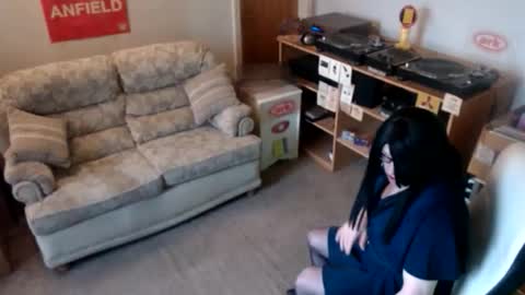 sweetlouise69 online show from 12/22/25, 11:29