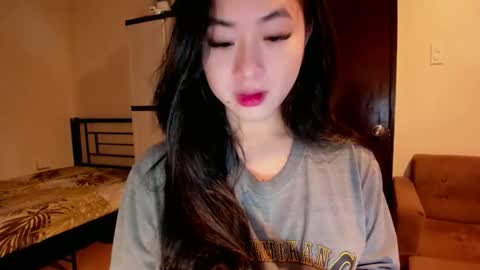 Zoe online show from 10/08/25, 02:09