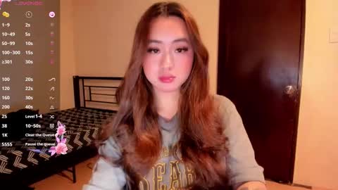 Snapshot of sweetlovepinay04 chatting on 05/15/26, 05:09 Zoe online show from 05/15/26, 05:09