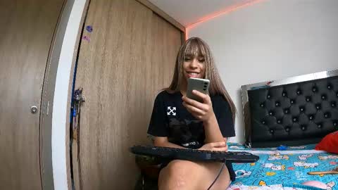 sweetmagic6 online show from 11/30/25, 03:27