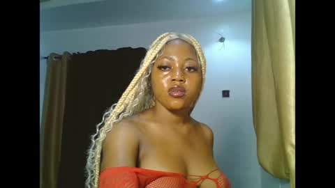 sweetmila9 online show from 05/29/26, 05:27