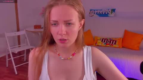 Swetmilkis online show from 07/26/26, 03:08