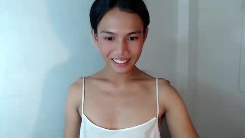 Nia online show from 11/05/25, 04:56