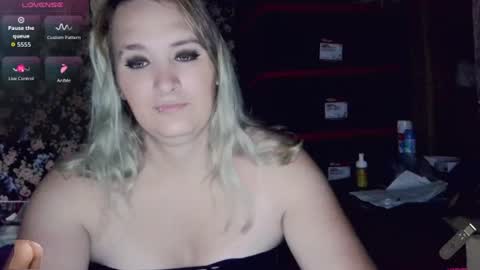 Snapshot of sweetmorgan90 chatting on 07/20/26, 12:07 SweetMorgan online show from 07/20/26, 12:07