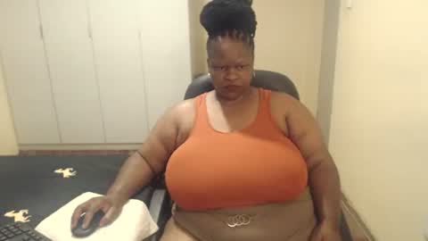 sweetnoziexxx online show from 02/07/25, 07:07