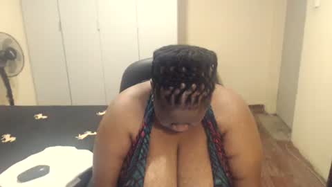sweetnoziexxx online show from 03/06/25, 05:46