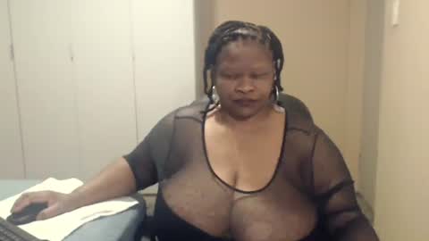 sweetnoziexxx online show from 09/24/25, 04:05