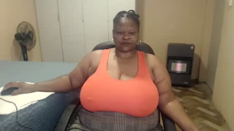 sweetnoziexxx online show from 04/30/26, 06:09