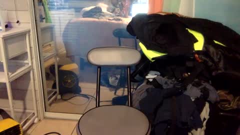 WeAim2PZzz online show from 03/02/25, 12:43