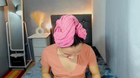 Ghena online show from 10/13/25, 01:38