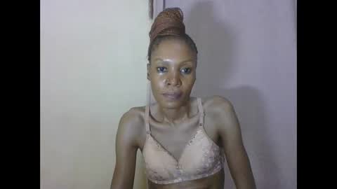 ESTHER online show from 04/04/26, 07:11