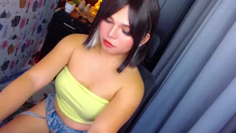 angelica online show from 12/15/24, 06:48