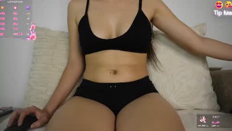 Snapshot of sweetpussyhot_ chatting on 06/21/26, 03:20 Hello Welcome Im here from WEDNESDAY to SUNDAY 430am to 830am and 3 to 7 timeMONDAY and TUESDAY i rest online show from 06/21/26, 03:20