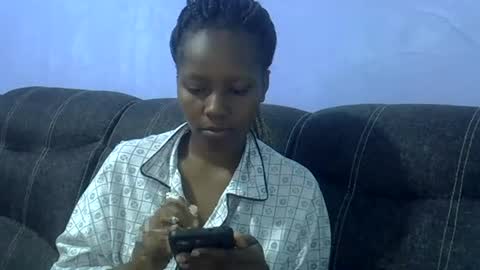 Snapshot of sweetqueen20 chatting on 06/13/26, 06:22 queen online show from 06/13/26, 06:22