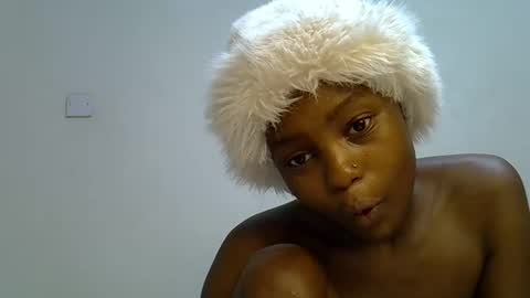 Snapshot of sweetrall chatting on 02/07/26, 02:26 Lilly online show from 02/07/26, 02:26