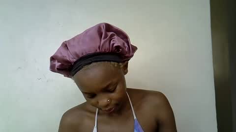 Snapshot of sweetrall chatting on 03/01/26, 01:13 Lilly online show from 03/01/26, 01:13