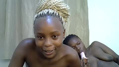 Lilly online show from 03/08/26, 02:04