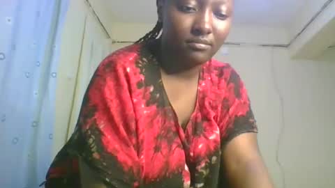 Rose Watetu online show from 05/13/26, 01:19
