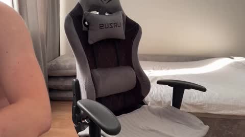 sweets_909 online show from 03/24/26, 04:50