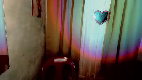 Snapshot of sweetsassyvv chatting on 10/10/25, 06:51 sweetsassyvv online show from 10/10/25, 06:51